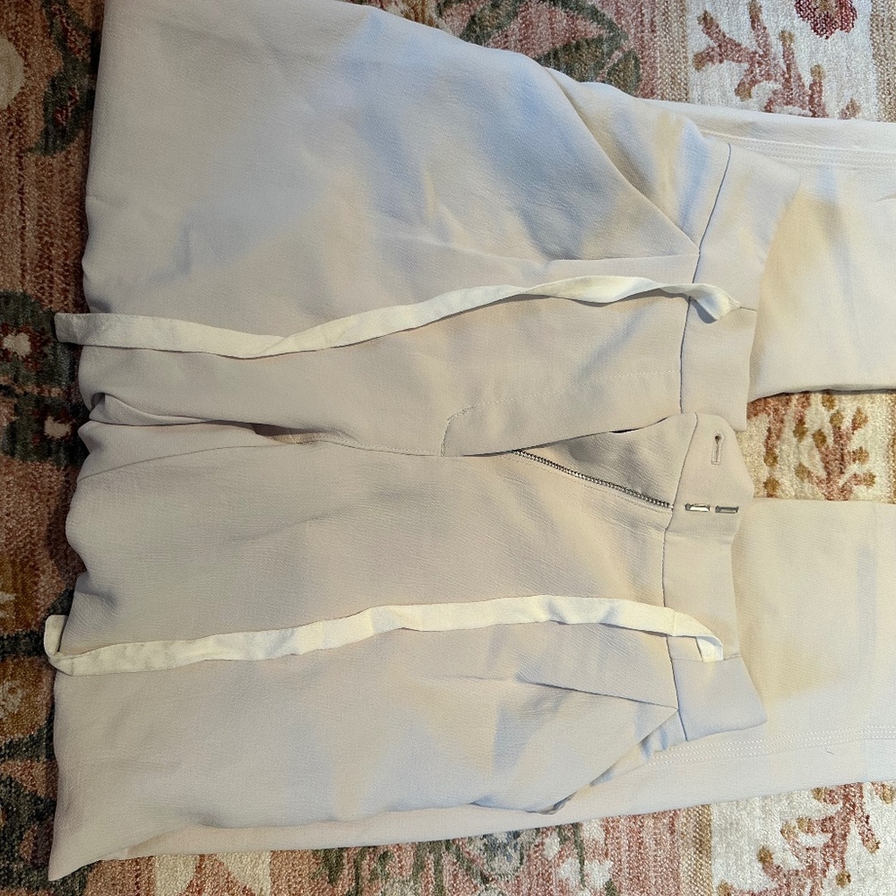 Aritzia/Wilfred - Gray Allant Cropped Ribbon Waist Tie Crepe Pants - Size